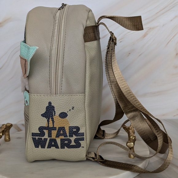 2pc Bundle Set - Baby Yoda Star Wars Mandalorian Mini Backpack & Plush - Picture 4 of 14